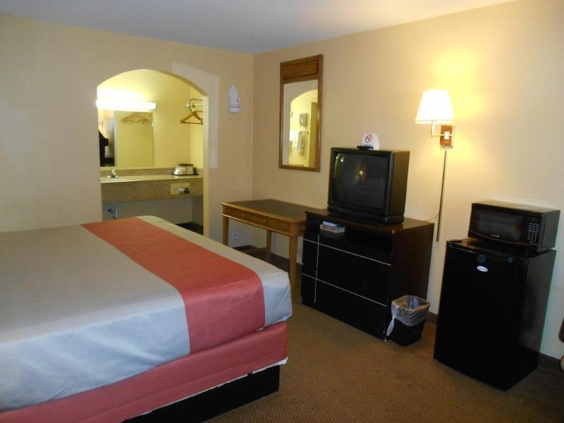 Motel 6 San Antonio Tx I10 West Экстерьер фото