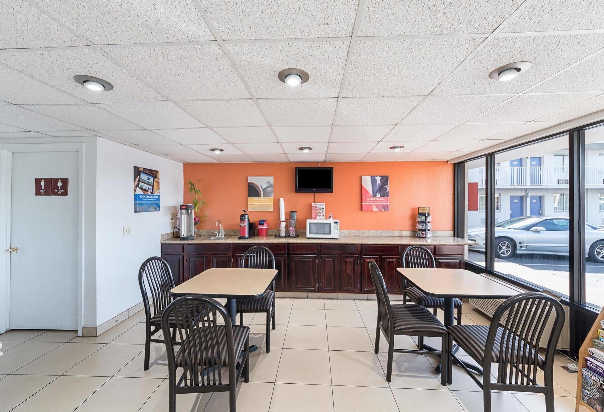 Motel 6 San Antonio Tx I10 West Экстерьер фото
