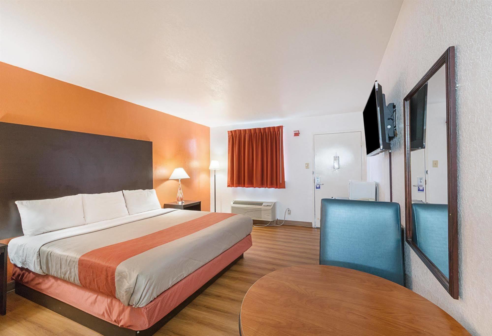 Motel 6 San Antonio Tx I10 West Экстерьер фото