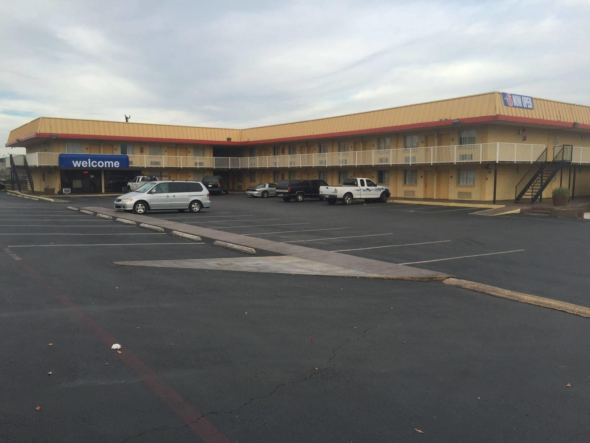 Motel 6 San Antonio Tx I10 West Экстерьер фото