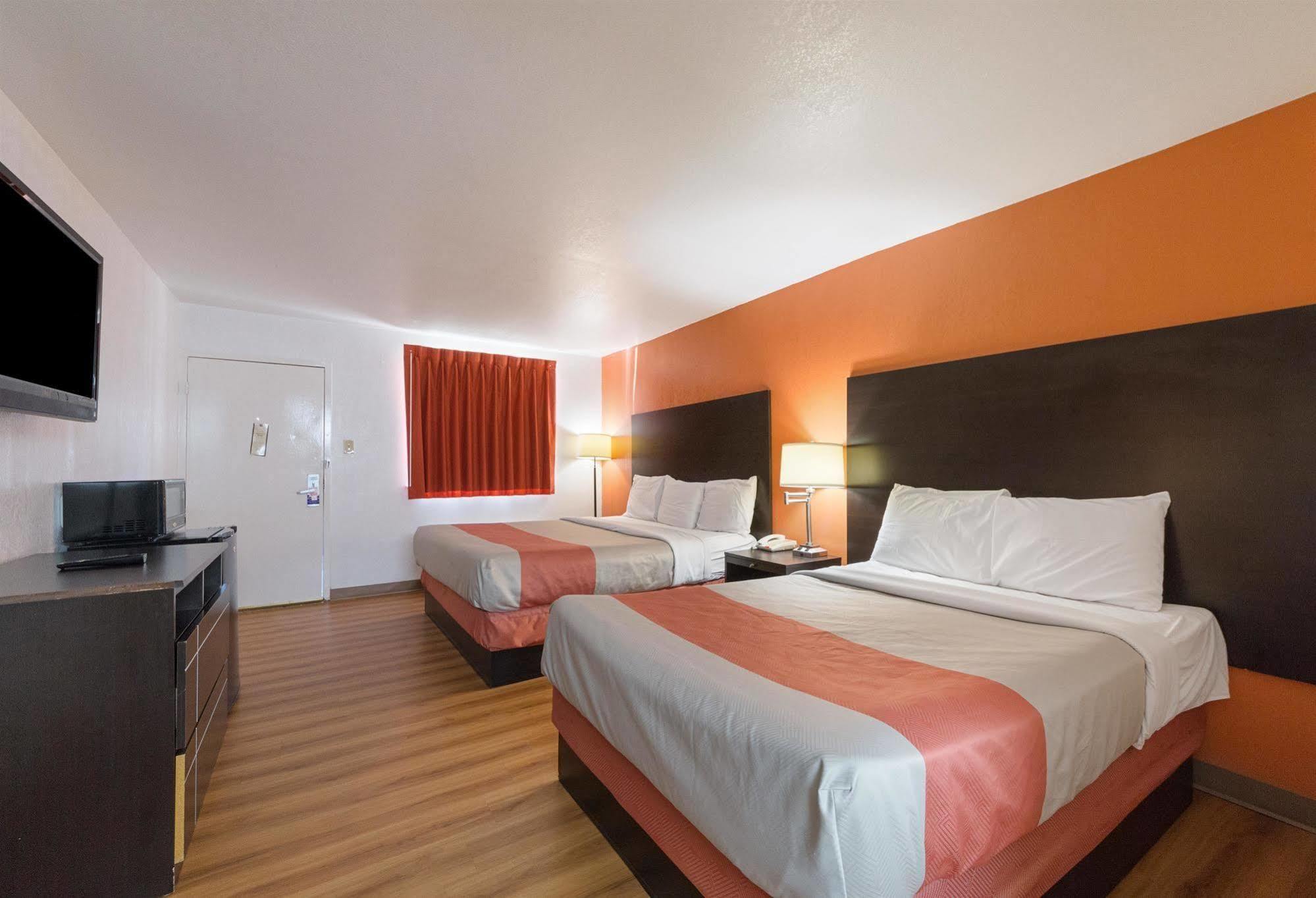 Motel 6 San Antonio Tx I10 West Экстерьер фото